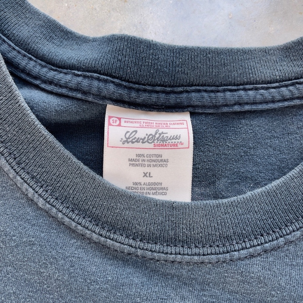 Levi Strauss Signature T-Shirt Mens XL Black Camo Box Logo Graphic Tee - Picture 3 of 8